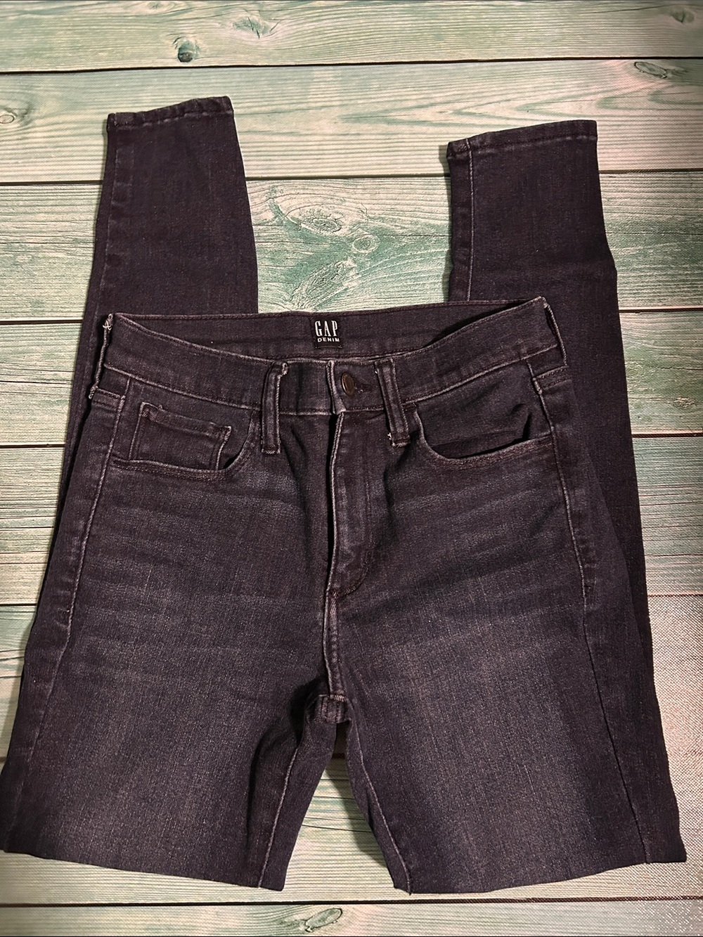 GAP Black Skinny Jeans